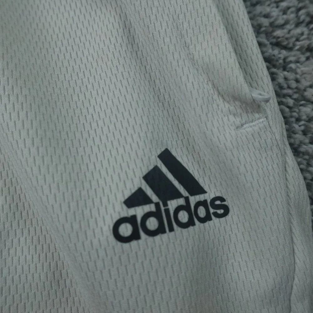 New Adidas Shorts Mens S White Mesh Running Basketball Performance Gym‎ Workout